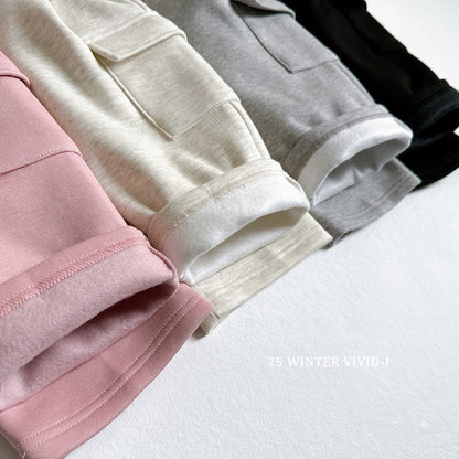 韓國童裝 25冬｜vivid-i 25FW587 pants